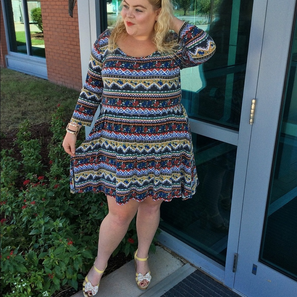 ASOS Curve Dress - Picture 3 of 5